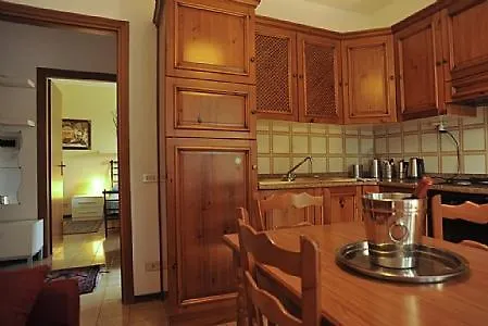 Sleeps 3 Air Con Wifi 벨라지오