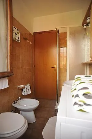 Sleeps 3 Air Con Wifi 아파트 벨라지오